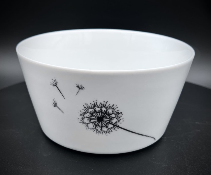 porcelanowa salaterka dmuchawce 3.jpg