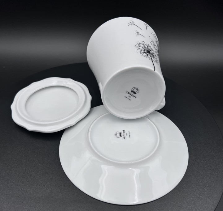 porcelanowy kubek dmuchawce 14.jpg