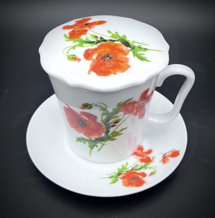 kubek porcelanowy maki 1.jpg