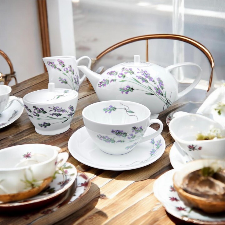 zestaw do herbaty porcelana.JPG