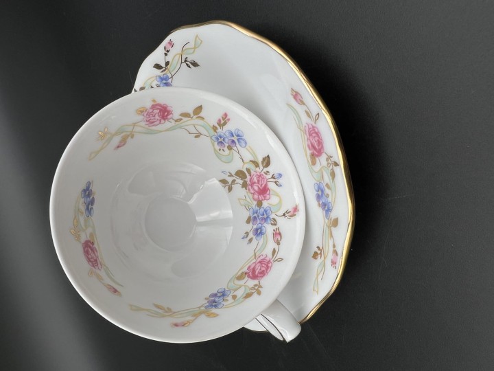 porcelanowa filizanka do kawy flower 150 ml.JPG