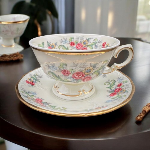 porcelanowa filiżanka do kawy flower ecru.JPG