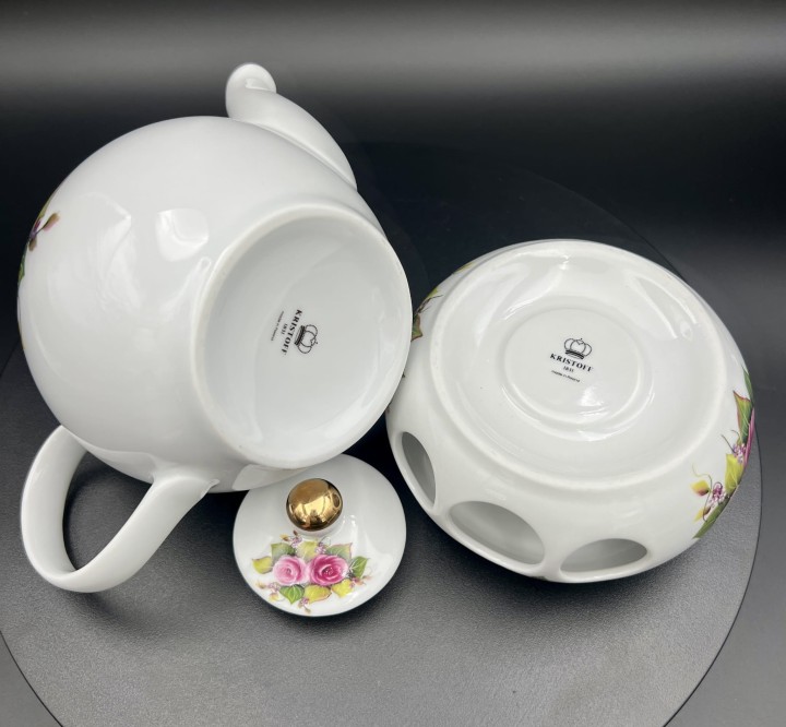 porcelanowy czajnik z podgrzewaczem fiori.jpg