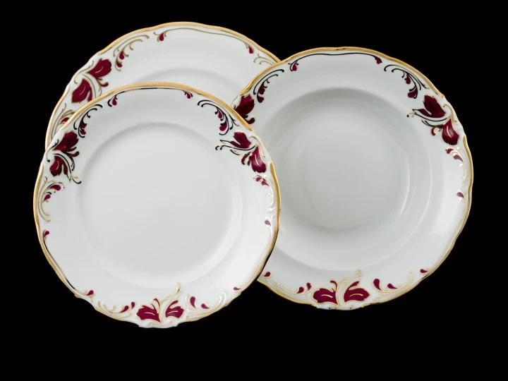 porcelana talerze obiadowe z serwisu Temida