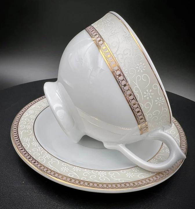 porcelana wałbrzych filiżanka do kawy 2.jpg