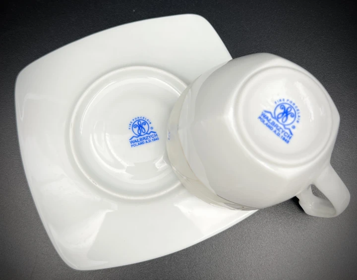 filiżanka do kawy Atena porcelana Wałbrzych 2.jpg