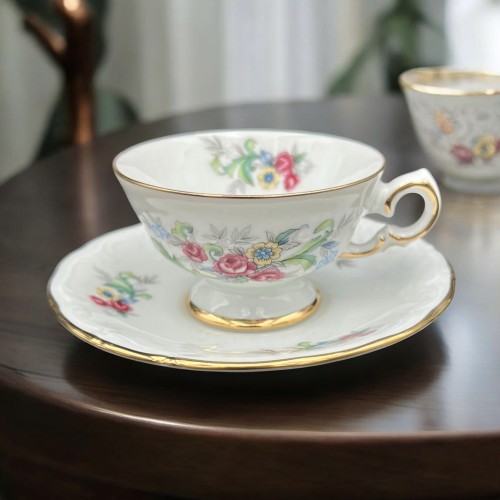 porcelanowa filizanka do kawy espresso.JPG