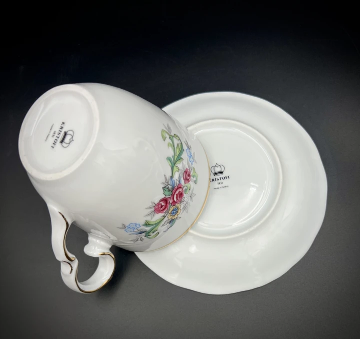 porcelanowy kubek fryderyka 1.jpg