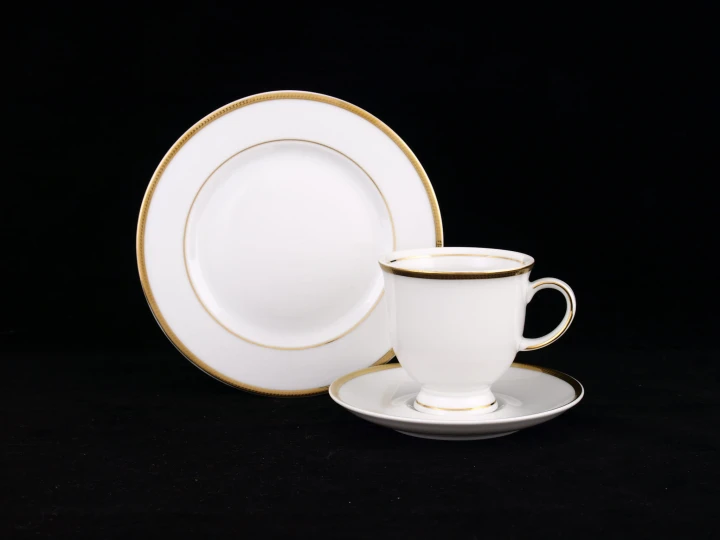 porcelanowy serwis do kawy.JPG