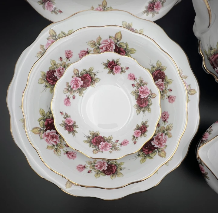 komplet salaterek porcelana polska.jpg