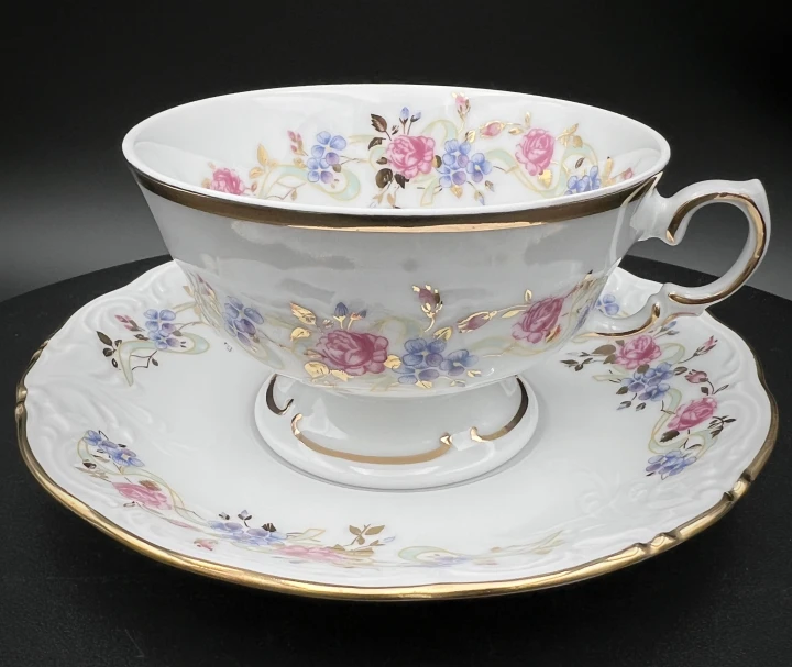 porcelanowa duża filiżanka do herbaty porcelana polska