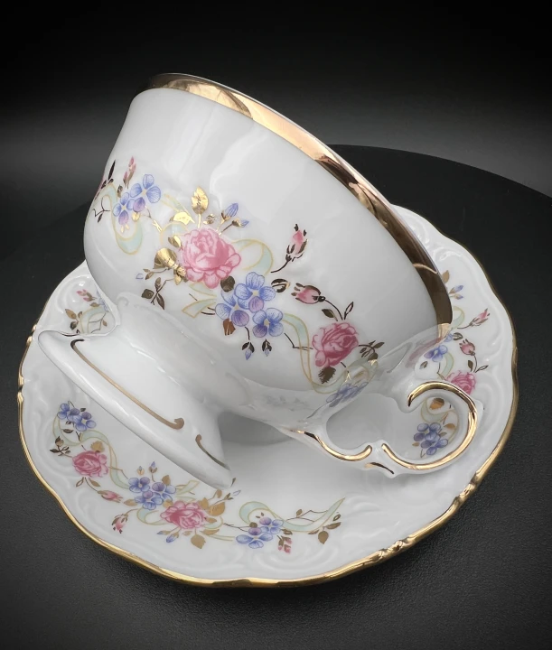 porcelanowa duża filiżanka do herbaty porcelana polska