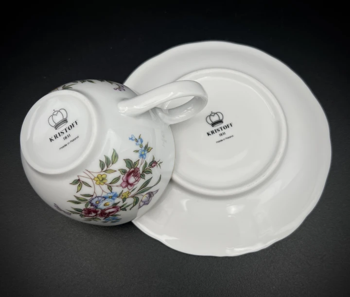porcelanowa filiżanka do kawy espresso
