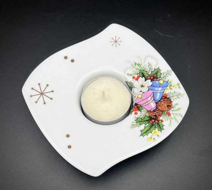 świecznik porcelanowy na święta