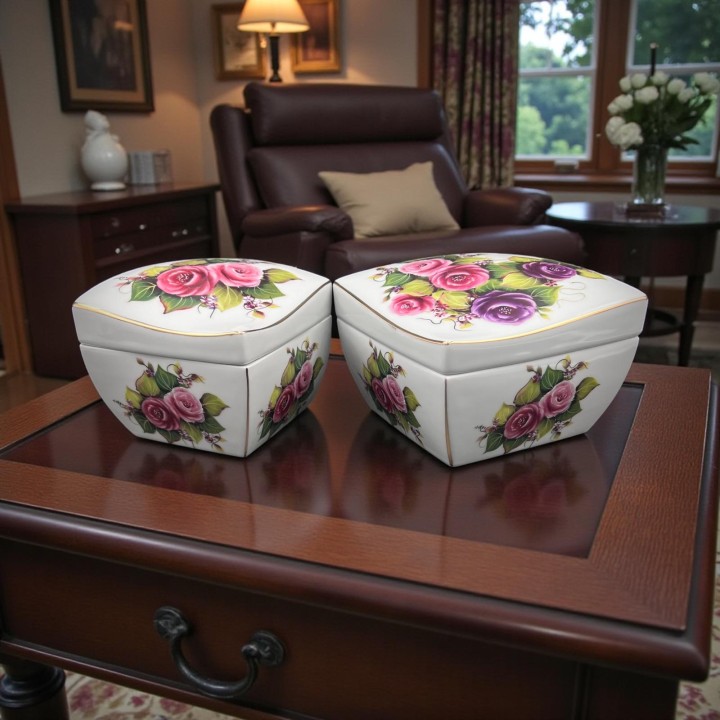 porcelanowa bombonierka 12